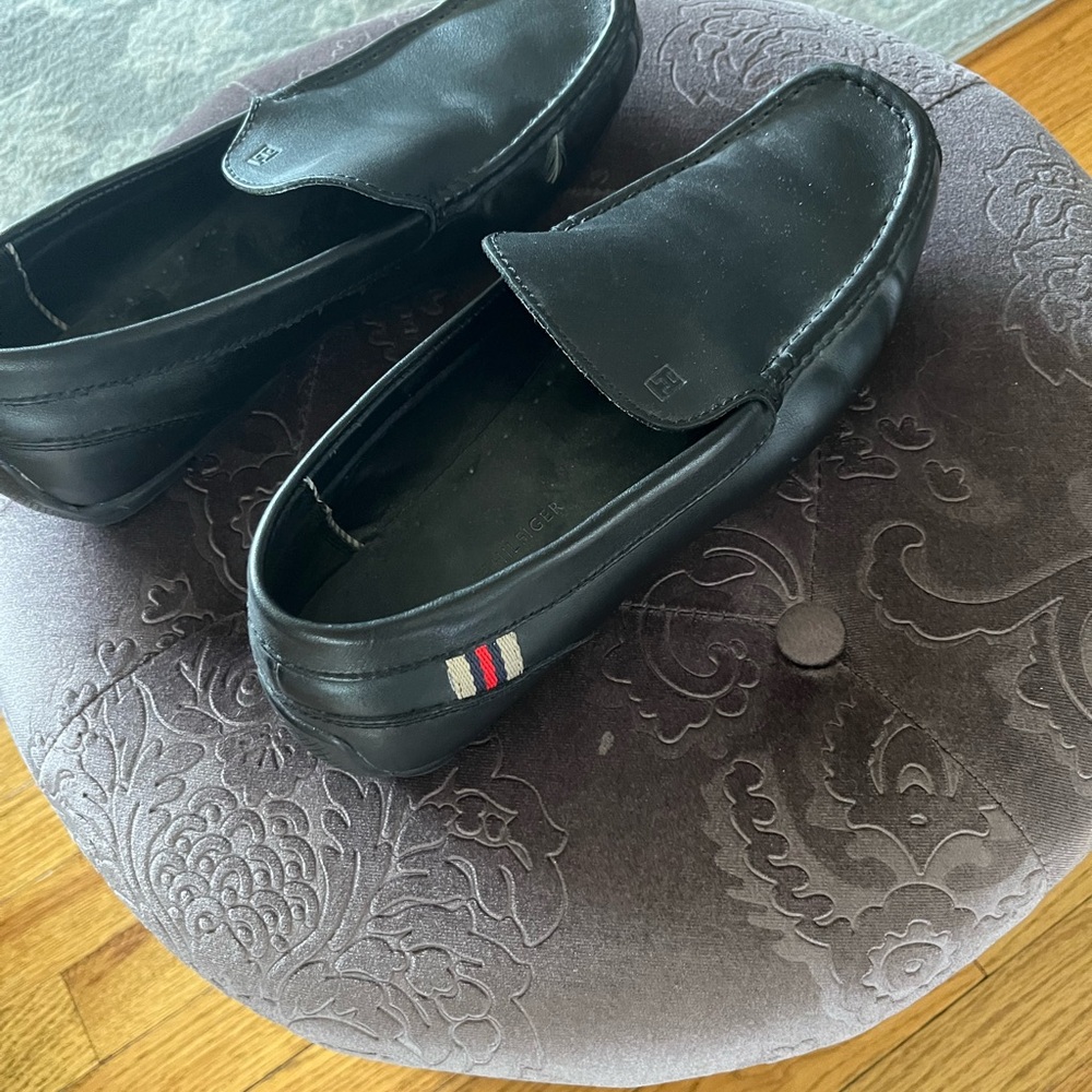 Tommy Hilfiger Black Leather Loafers Slip-Ons